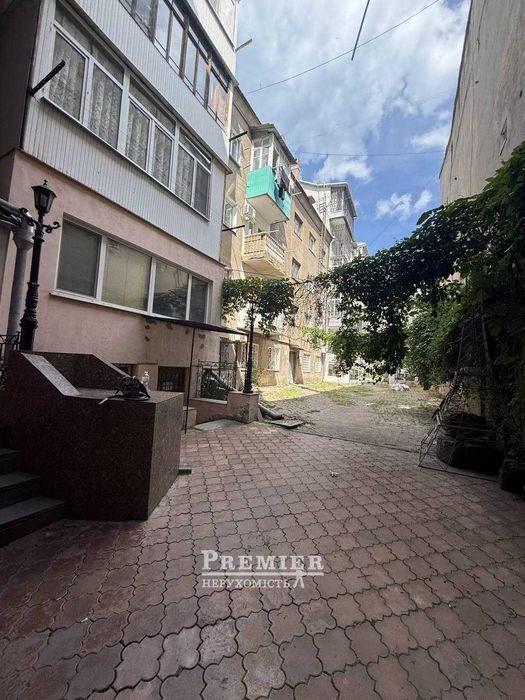 Apartment in Odesa - More