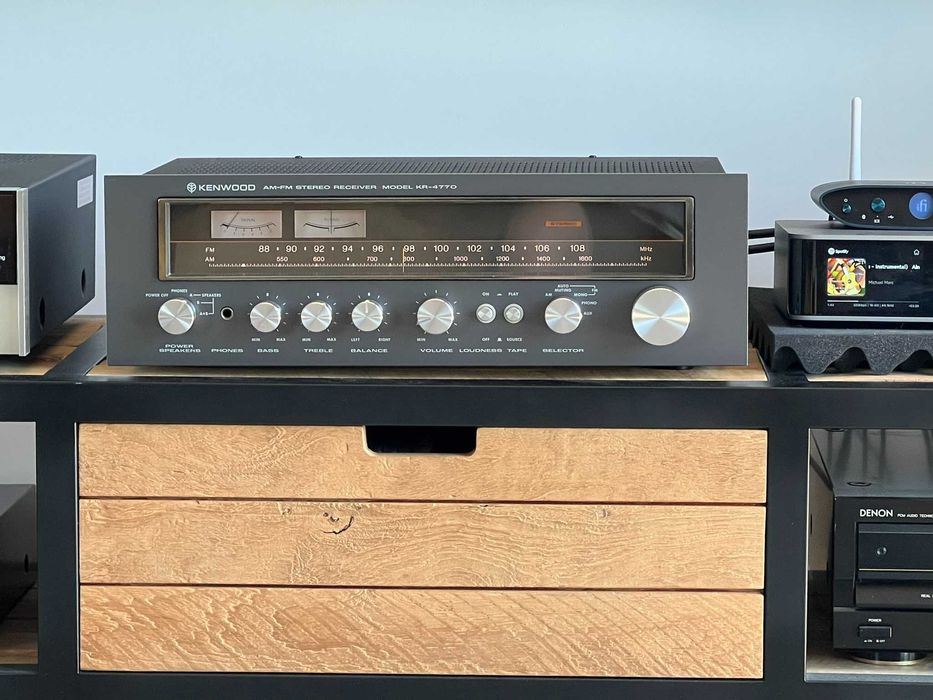 Kenwood KR-4770 kolor "Metallic Gun" po pełnej renowacji