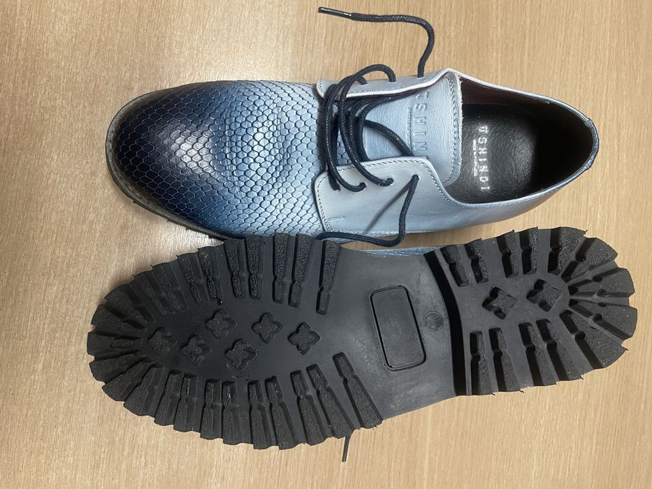 Sapatos Ushindi n. 39