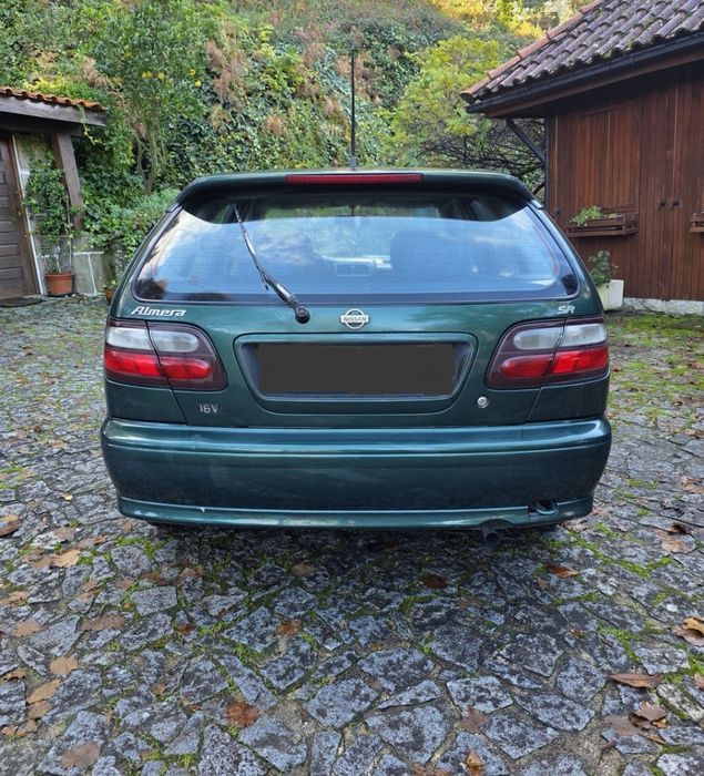 Nissan almera com AC