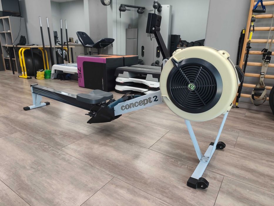 Vendo Remo Concept 2 muito bom estado.