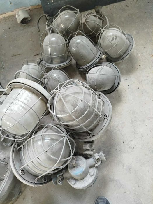 Lampy przemysłowe loftowe