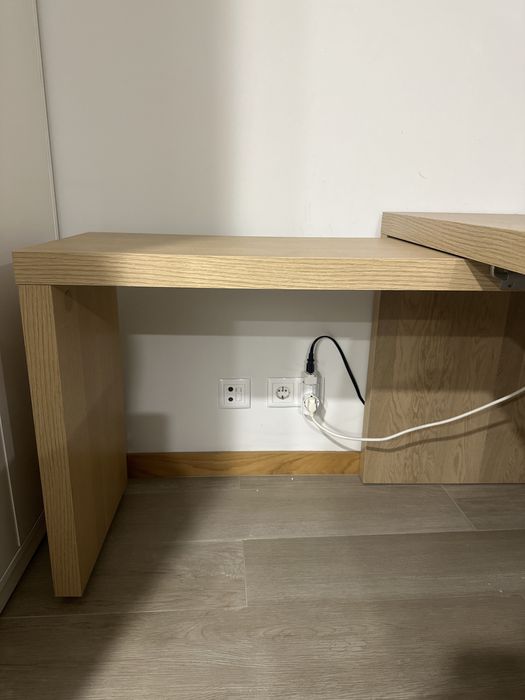 Mesa para escritorio + cadeira