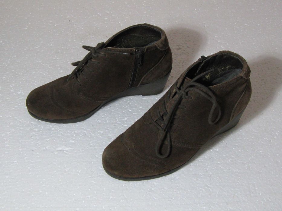 ботинки женские замшевые  Jana,  39р.