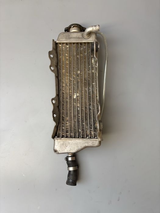 Chłodnica Prawa YAMAHA YZF450 / 250 R 02-05