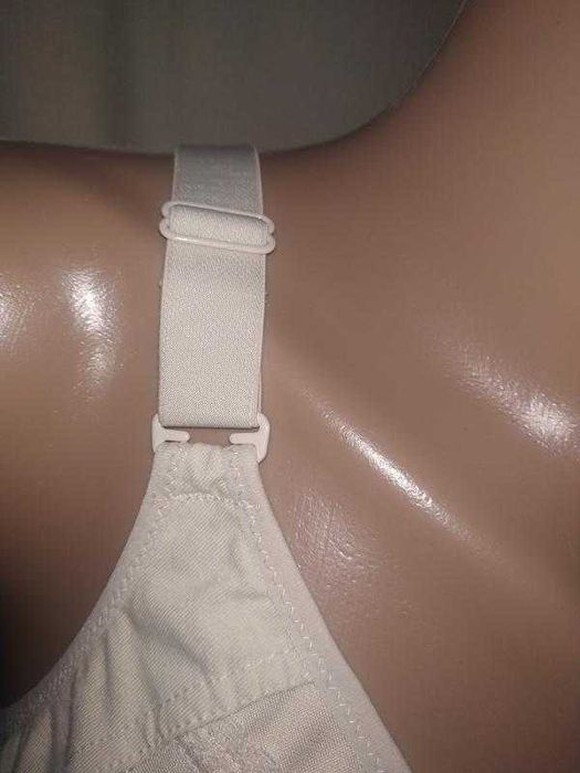 бюстгальтер   2 пары