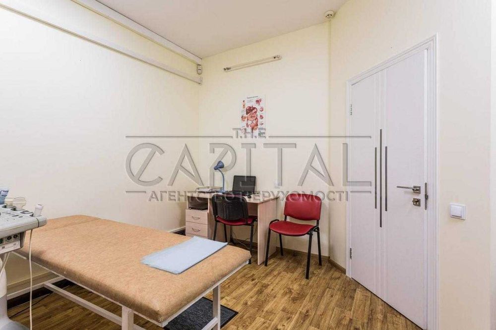 Продаж приміщення, 430 м2, вул. Шовковична, Печерський р-н