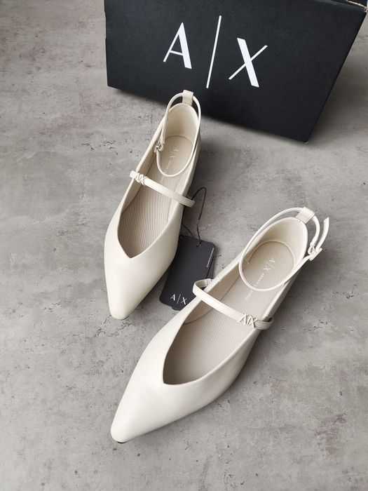 Балеткі від Armani Exchange розмір US 8.5