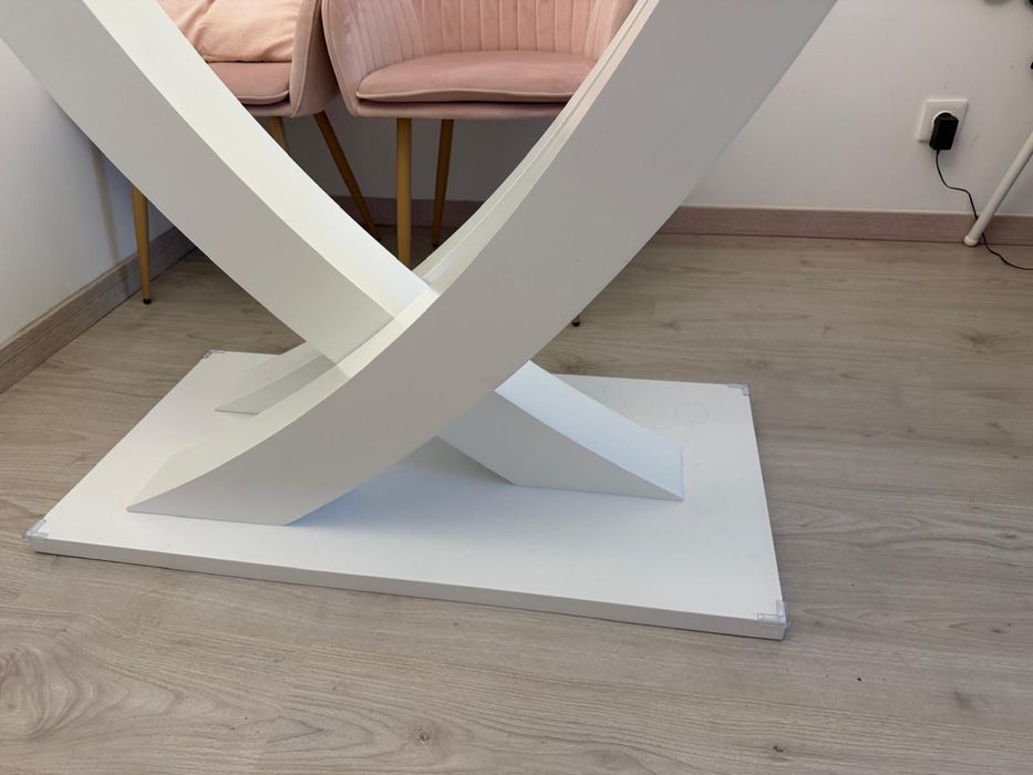 Mesa de jantar em vidro