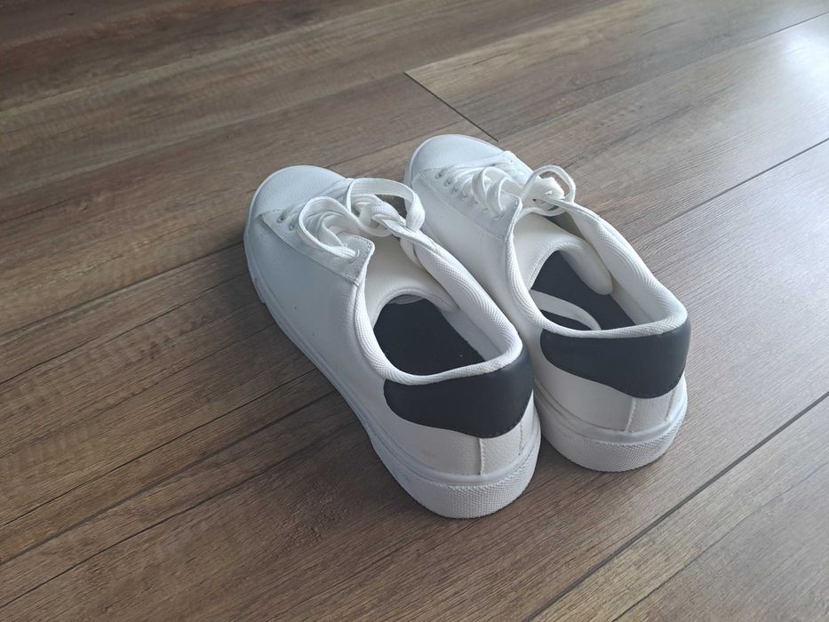 Białe sneakersy H&M roz.41