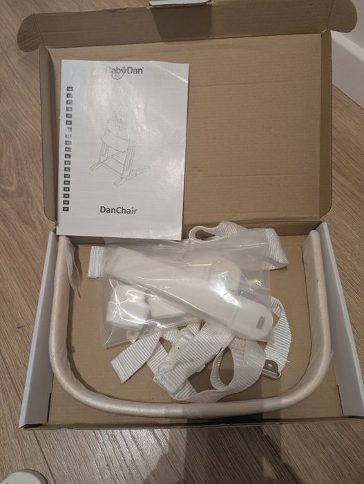 Krzesło krzesełko drewniane naturalne bielone babyDan DanChair