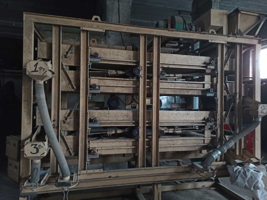 Крупорушка, віброзерносепаратор,  пневмотранспортер