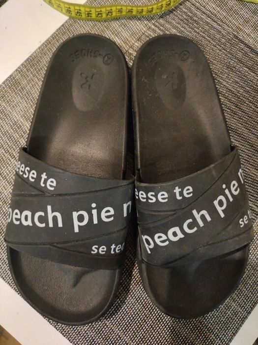 Обувь детская, цена договорная