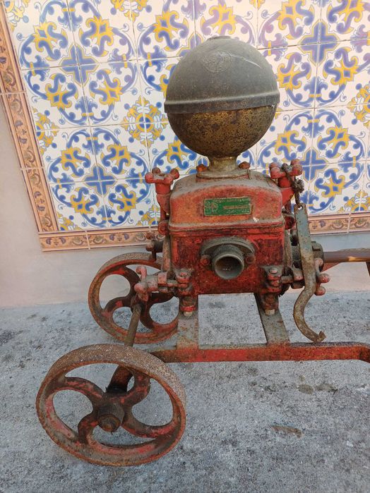Bomba Manual de trasfega de vinho ou outro