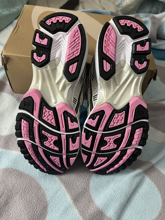 Asics gel kayano 14 cream/sweet pink entrega em maos na zona do bairro alto