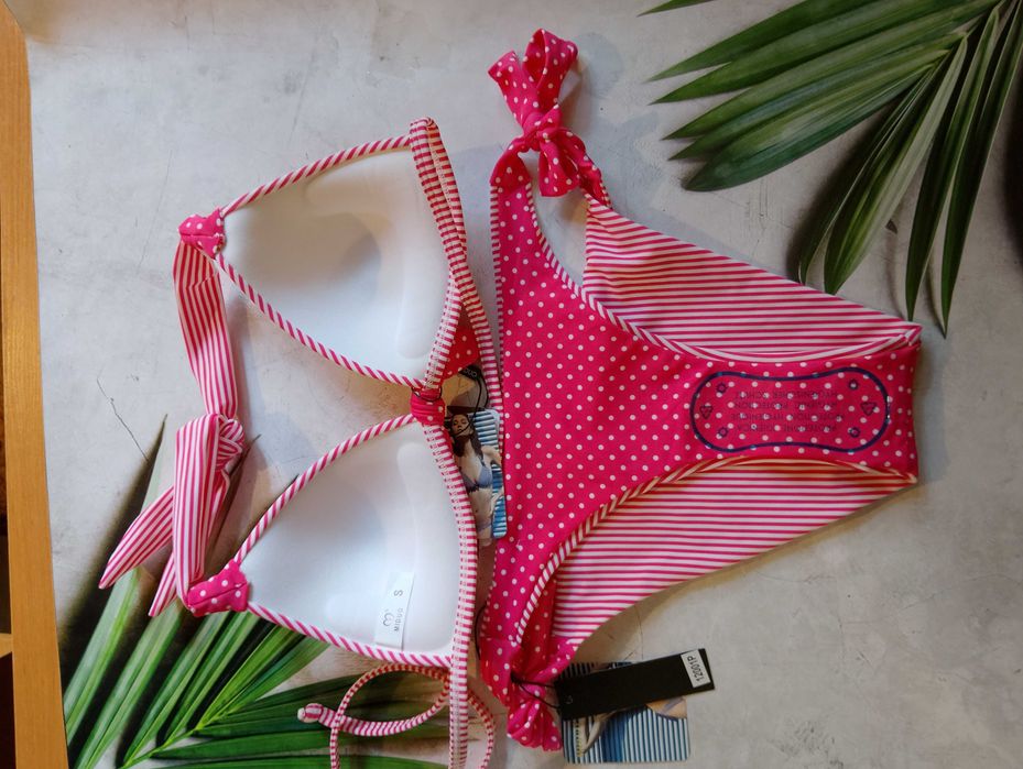 Купальник новий S