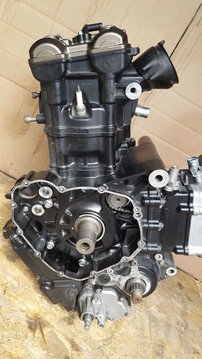 Silnik DL1050 V-strom 1050 Suzuki slupek 5 tys  km 2021r 20-