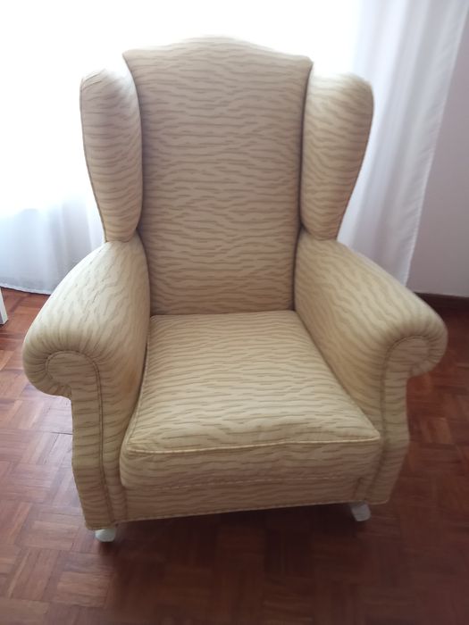 Cadeirao/Poltrona