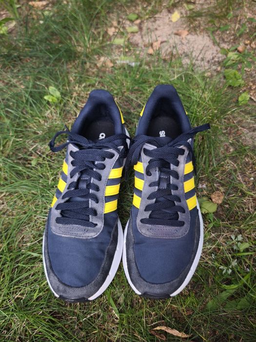 Stylowe buty Adidas