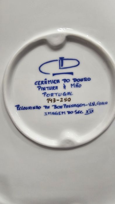 Prato do sec.XIX pintado a mão