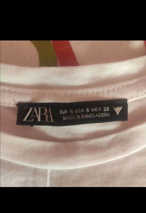 Camisola branca usada