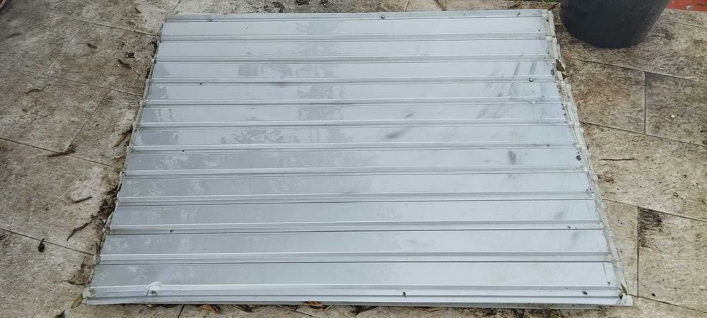 Chapa zincada lacada de ocultação 0.4mm 140x114 cm zinco