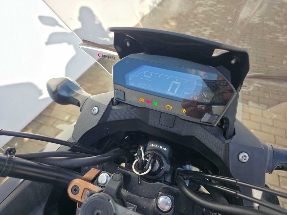 Honda NC750X -  30 900km c/ Extras - Excelente