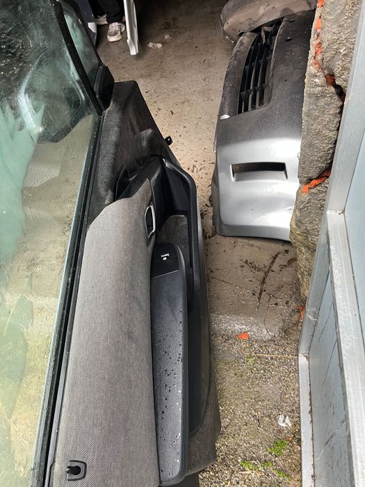 Porta frontal esquerda bmw i3