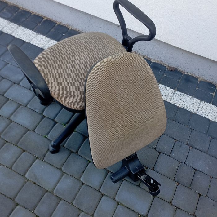 Krzesło obrotowe biurowe