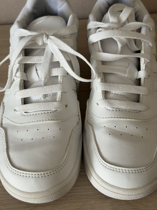 Кросівки adidas розмір 36,5