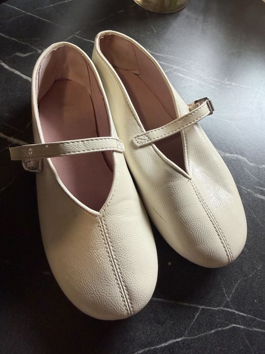 Zara Mary Jane / балетки з ремінцем