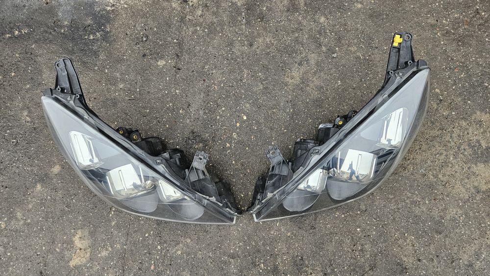Lampa lewa prawa przód przednia h7 ciemna dymiona opel vectra c gts