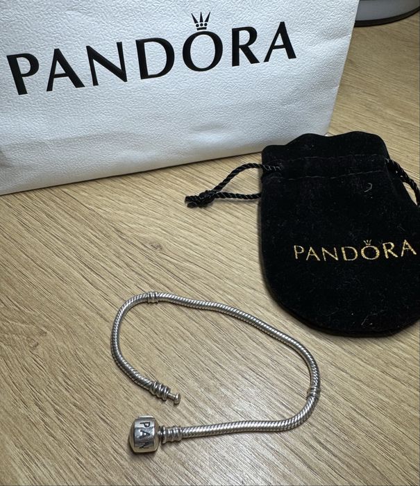 Срібний браслет Pandora