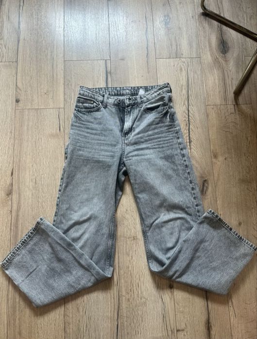 spodnie jeansowe
