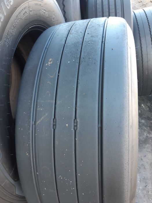 385/55R22.5 Pirelli ST-01 Neverending naczepa