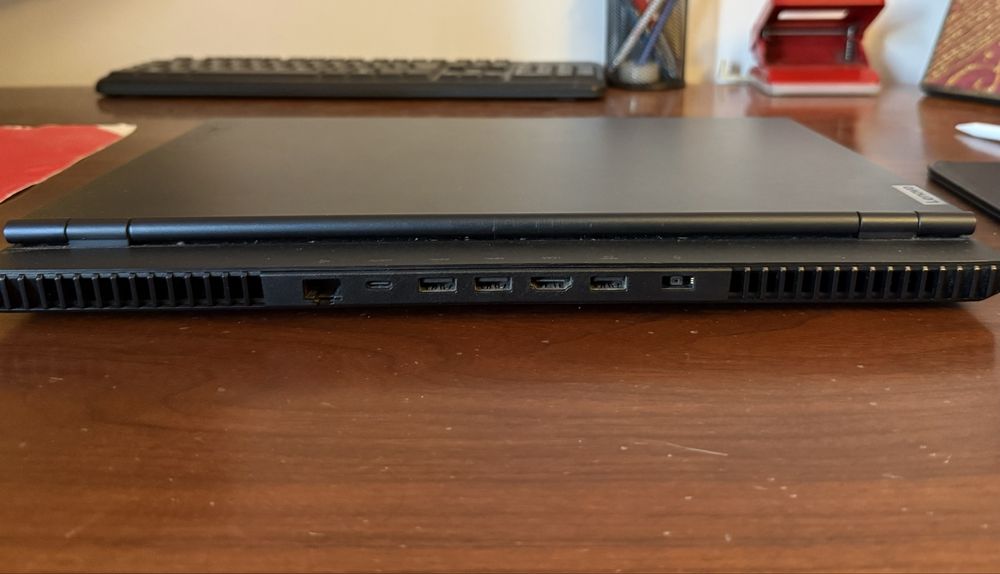 Lenovo Legion 5 15ACH6H | Ryzen 7 5800H | RTX 3060 | 16GB RAM | SSD 1TB | Ecrã 165Hz