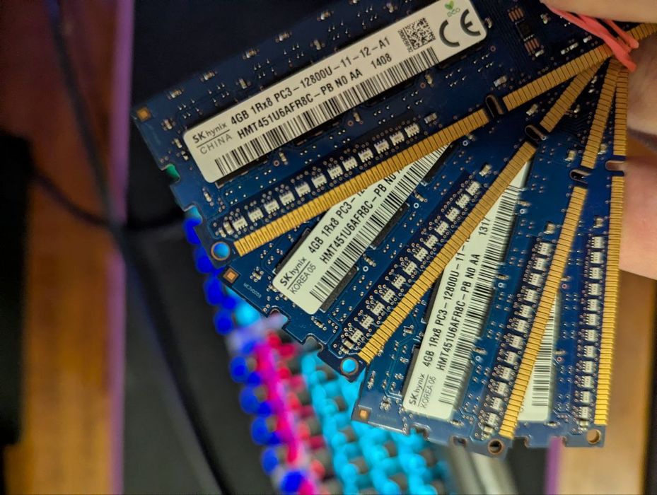 Процесор Intel Core i7 4820K 3.90GHz (x79,2011)+ 16GB DDR3 + RADEON R5