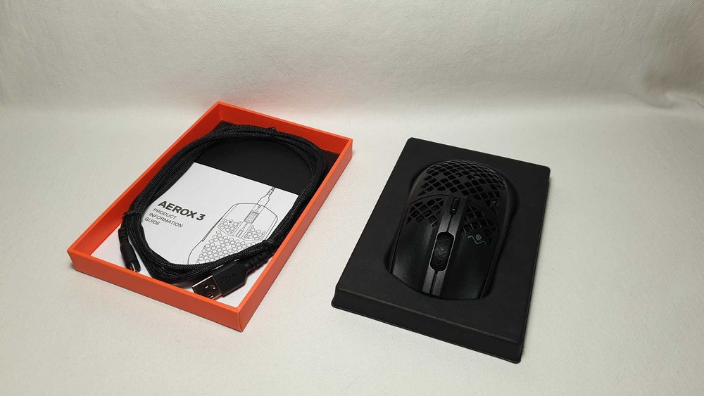 Mysz przewodowa SteelSeries Aerox 3 sensor optyczny jak NOWA.