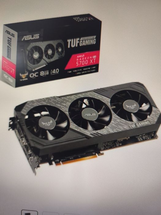 Placa gráfica 5700XT
