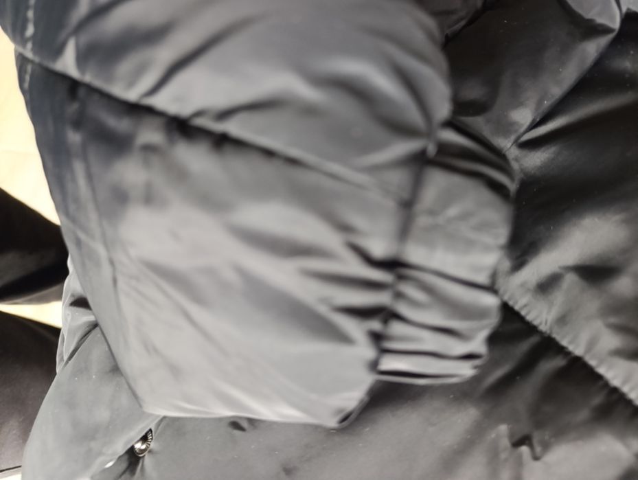 Куртка жіноча Staff розмір Л осінь демісезонна