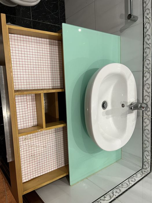 Lavatório WC em bom estado