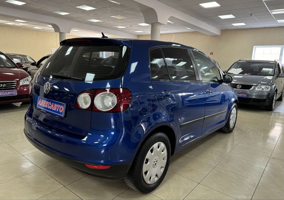 Volkswagen Golf V Plus 1.6і 16V 6МКПП 2005 р.в. (115 к.с.)