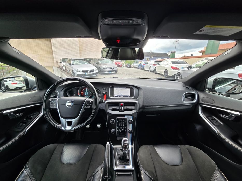 Volvo V40 R-design 1.6 D2 115Cv