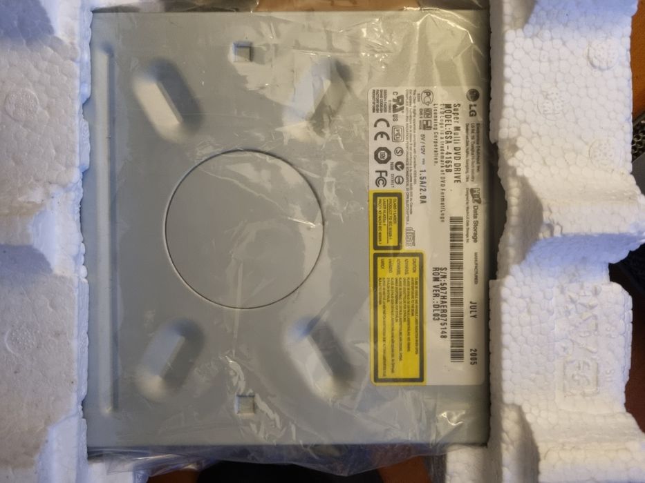 Gravador DVD-+RW interno LG GSA-4165B64752406369665121