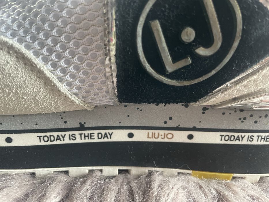 Raz ubrane cudowne buty Liu Jo 39
