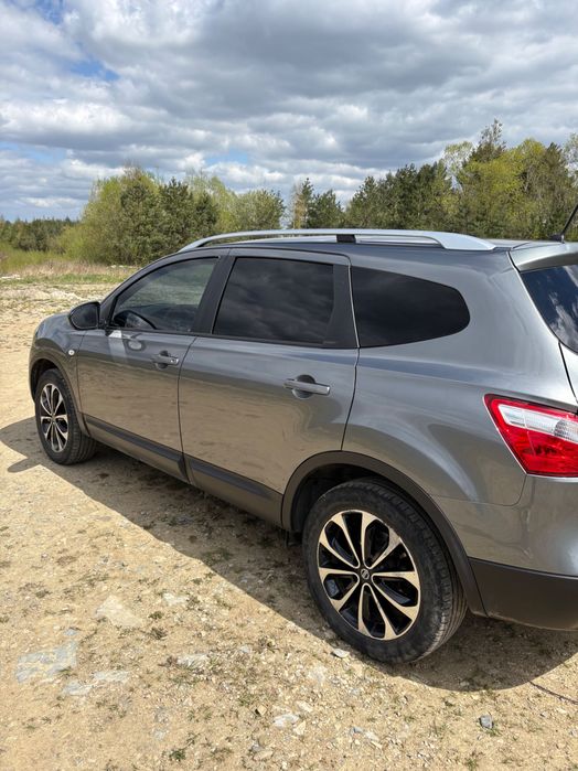 Nissan Qashqai +2