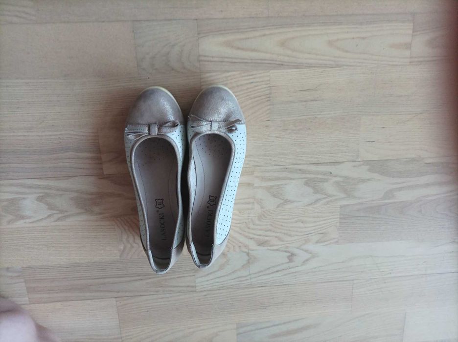 Półbuty na koturnie Lasocki rozmiar 37