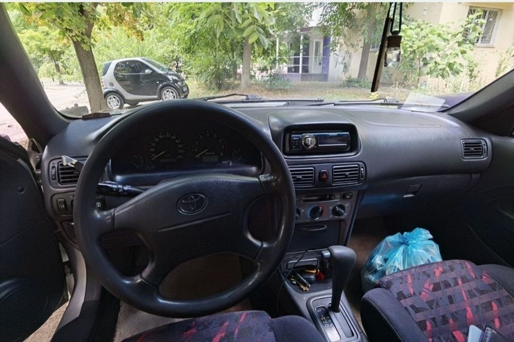 Продам Toyota Corolla E110