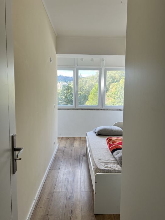 Quarto individual 450€