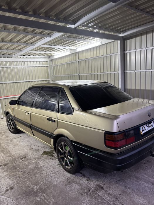 Volkswagen Passat B3